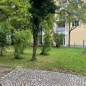  Appartamento Mit Garagenparkplatz An U-bahnstation Germania