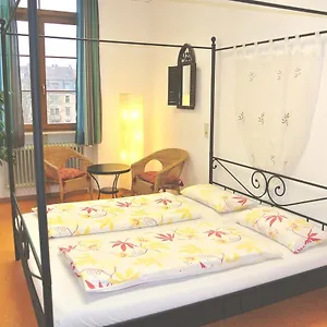 Steffis Albergue